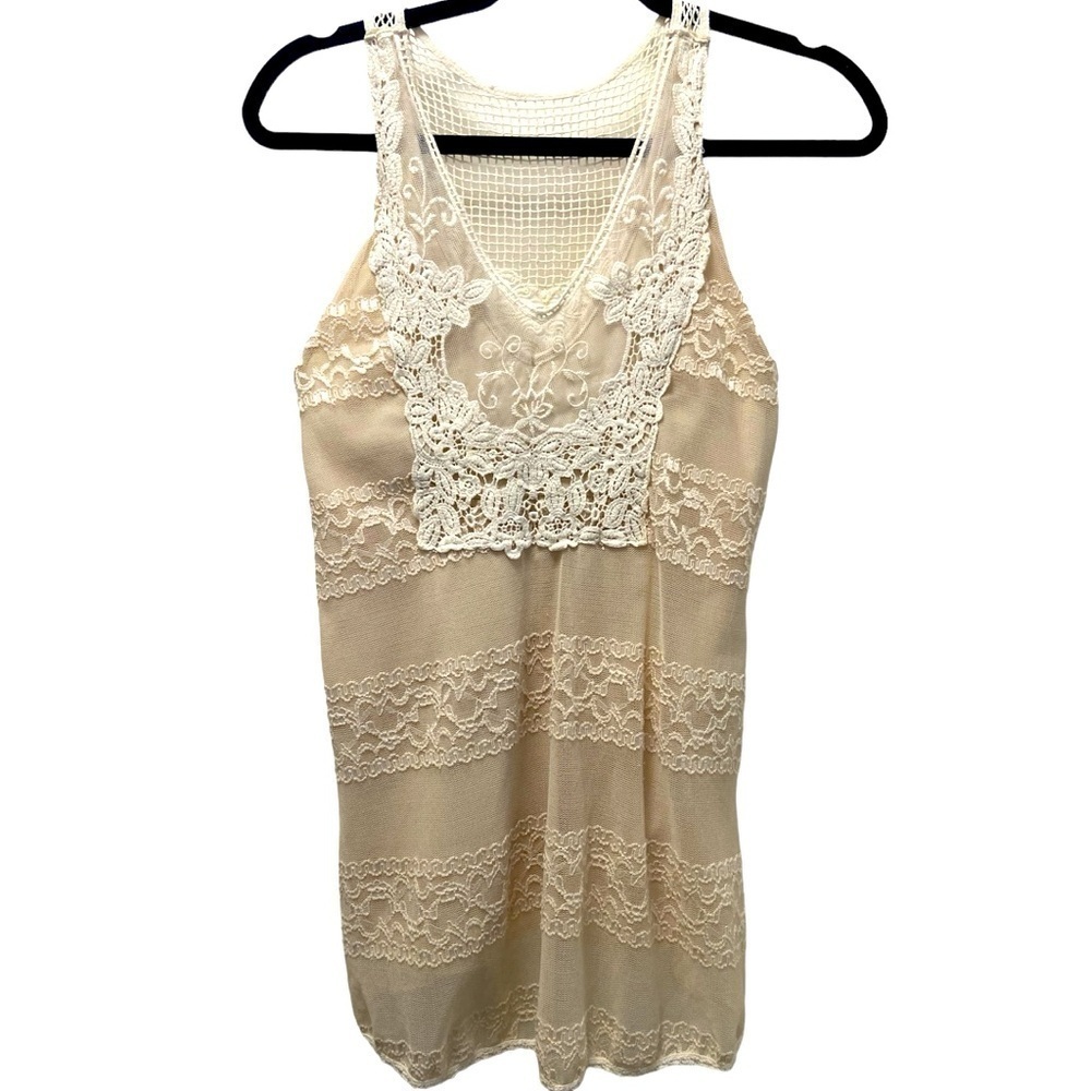Romeo and Juliet couture Medium lace and sheer and crocheted tank top $69